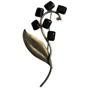 Vintage Sterling Silver Floral Brooch With Black Onyx Faceted Stones Elegant Lea